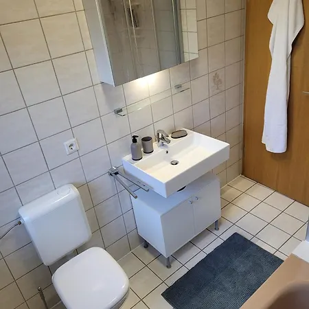 - Klein Aber Fein, 1-3 Personen, Souterrain Appartement